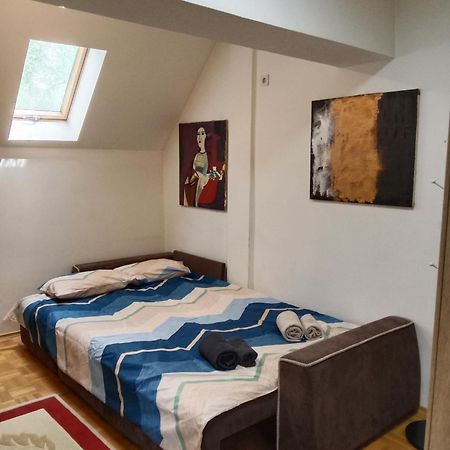 East Gate Apartment Studio Skopje Extérieur photo